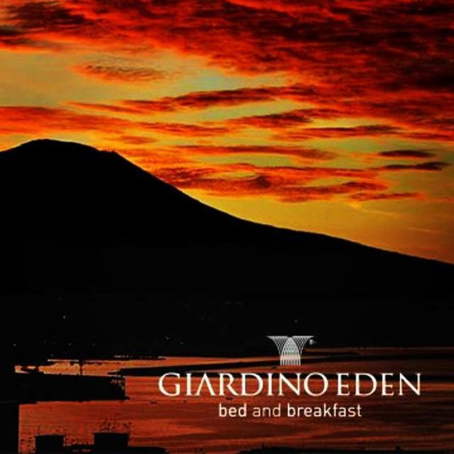 Giardino Eden B&B Napoli Bagian luar foto